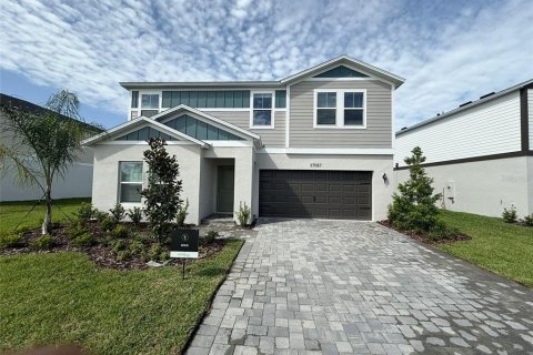 Casa en alquiler en Zephyrhills, Florida, 5 dormitorios, 224.92 m2 № 1816556 - foto 1