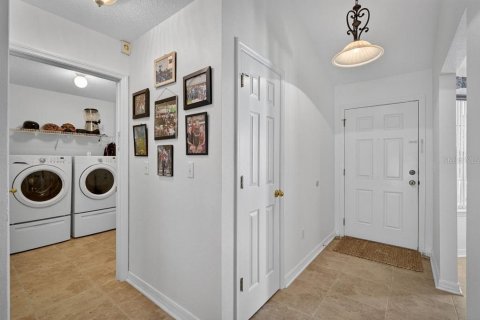 House in Palm Coast, Florida 3 bedrooms, 148.64 sq.m. № 2200971 - photo 29