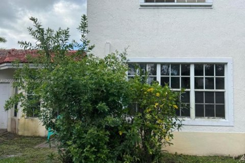 Adosado en venta en Miramar, Florida, 3 dormitorios, 147.34 m2 № 2071099 - foto 3