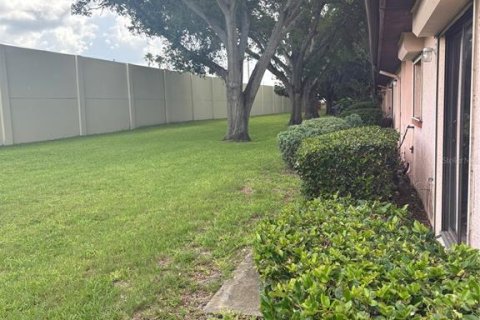 Condo in Largo, Florida, 2 bedrooms  № 1826447 - photo 27