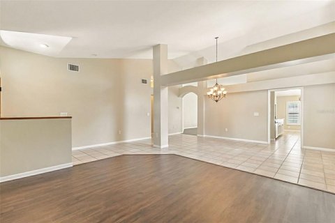 Casa en venta en Odessa, Florida, 3 dormitorios, 192.31 m2 № 1894286 - foto 13