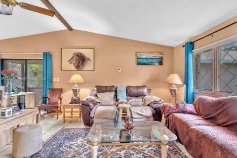 Villa ou maison à vendre à Davie, Floride: 7 chambres, 410.07 m2 № 2029153 - photo 6