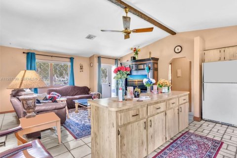 Villa ou maison à vendre à Davie, Floride: 7 chambres, 410.07 m2 № 2029153 - photo 10