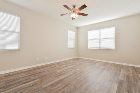 Casa en venta en Mount Dora, Florida, 3 dormitorios, 206.34 m2 № 2150099 - foto 8