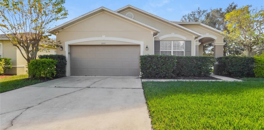 Casa en Mount Dora, Florida 3 dormitorios, 206.34 m2 № 2150099