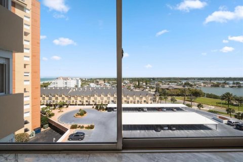Condominio en venta en Redington Shores, Florida, 2 dormitorios, 124.95 m2 № 1837765 - foto 19