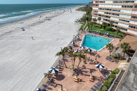 Condominio en venta en Redington Shores, Florida, 2 dormitorios, 124.95 m2 № 1837765 - foto 20