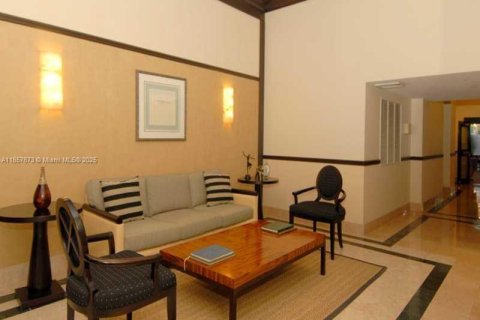 Condominio en alquiler en Aventura, Florida, 2 dormitorios, 169.08 m2 № 2054404 - foto 5