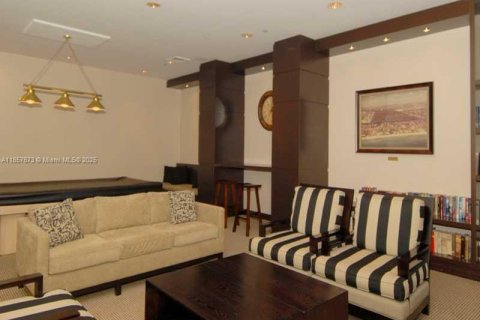 Condominio en alquiler en Aventura, Florida, 2 dormitorios, 169.08 m2 № 2054404 - foto 6