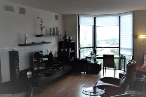 Condominio en alquiler en Aventura, Florida, 2 dormitorios, 169.08 m2 № 2054404 - foto 28