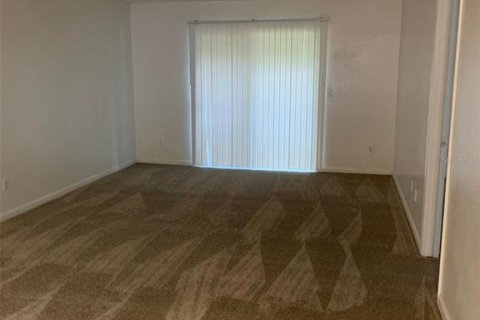 Copropriété à louer à Orlando, Floride: 2 chambres, 98.48 m2 № 2283384 - photo 4