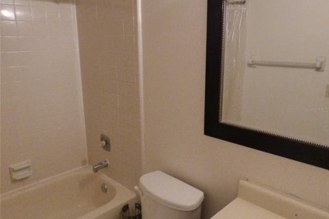 Copropriété à louer à Orlando, Floride: 2 chambres, 98.48 m2 № 2283384 - photo 8
