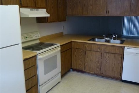 Copropriété à louer à Orlando, Floride: 2 chambres, 98.48 m2 № 2283384 - photo 3