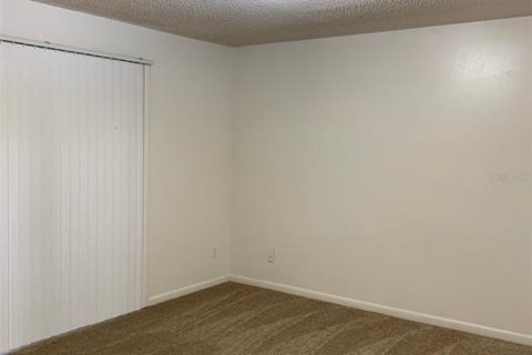 Copropriété à louer à Orlando, Floride: 2 chambres, 98.48 m2 № 2283384 - photo 5