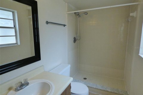 Copropriété à louer à Orlando, Floride: 2 chambres, 98.48 m2 № 2283384 - photo 6