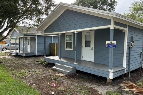 Купить виллу или дом в Сент-Луси, Флорида 6 спален, 209.22м2, № 1971456 - фото 2