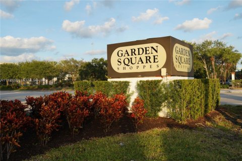 Casa en venta en Palm Beach Gardens, Florida, 2 dormitorios № 1990240 - foto 1