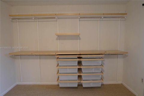 Casa en venta en Palm Beach Gardens, Florida, 2 dormitorios № 1990240 - foto 9