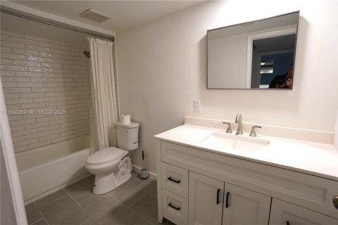 Casa en venta en Palm Beach Gardens, Florida, 2 dormitorios № 1990240 - foto 5