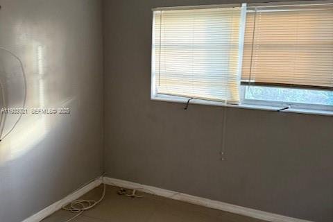 Casa en alquiler en Hollywood, Florida, 2 dormitorios, 162.76 m2 № 1992195 - foto 16