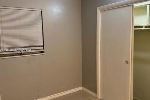 Casa en alquiler en Hollywood, Florida, 2 dormitorios, 162.76 m2 № 1992195 - foto 21