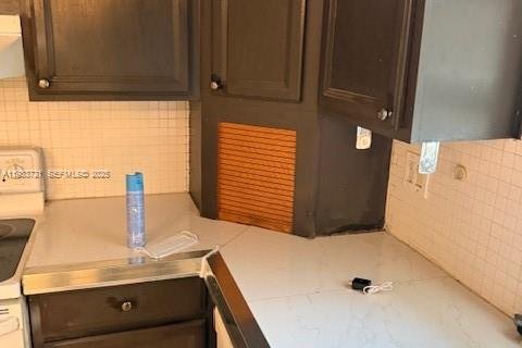 Casa en alquiler en Hollywood, Florida, 2 dormitorios, 162.76 m2 № 1992195 - foto 11