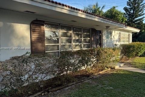 Casa en alquiler en Hollywood, Florida, 2 dormitorios, 162.76 m2 № 1992195 - foto 5