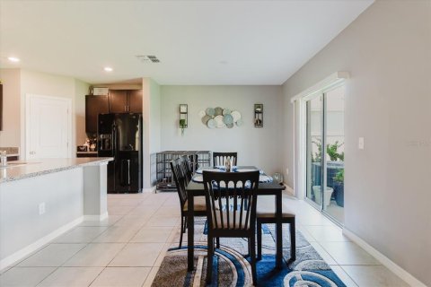 House in Wimauma, Florida 4 bedrooms, 177.81 sq.m. № 1798376 - photo 6