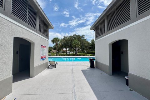 Casa en alquiler en Kissimmee, Florida, 3 dormitorios, 244.43 m2 № 2284643 - foto 30