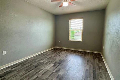 Casa en alquiler en Kissimmee, Florida, 3 dormitorios, 244.43 m2 № 2284643 - foto 18