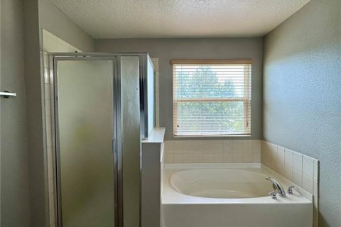 Casa en alquiler en Kissimmee, Florida, 3 dormitorios, 244.43 m2 № 2284643 - foto 14