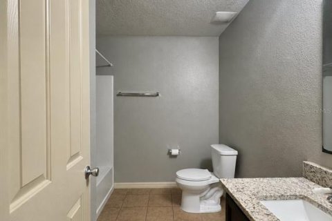 Casa en alquiler en Kissimmee, Florida, 3 dormitorios, 244.43 m2 № 2284643 - foto 17