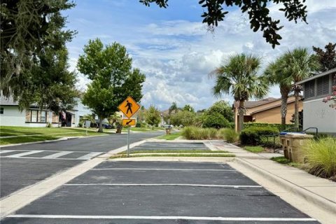 Casa en alquiler en Kissimmee, Florida, 3 dormitorios, 244.43 m2 № 2284643 - foto 29