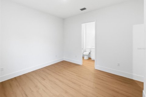 Villa ou maison à vendre à Ocala, Floride: 4 chambres, 195.09 m2 № 2418832 - photo 28