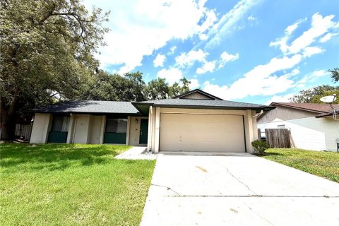 Villa ou maison à vendre à Orlando, Floride: 3 chambres, 159.61 m2 № 2157007 - photo 1