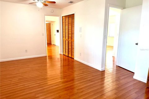 Villa ou maison à vendre à Orlando, Floride: 3 chambres, 159.61 m2 № 2157007 - photo 5