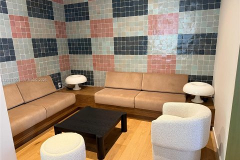 Снять в аренду кондоминиум в Майами, Флорида 32.52м2, № 2339957 - фото 19