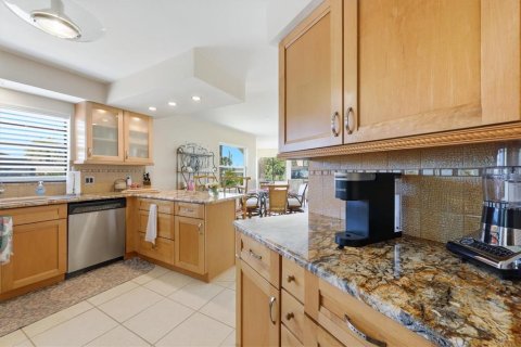 House in Englewood, Florida 2 bedrooms, 132.66 sq.m. № 2151425 - photo 19