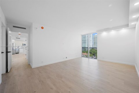 Condominio en alquiler en Aventura, Florida, 2 dormitorios, 141.4 m2 № 1924699 - foto 17