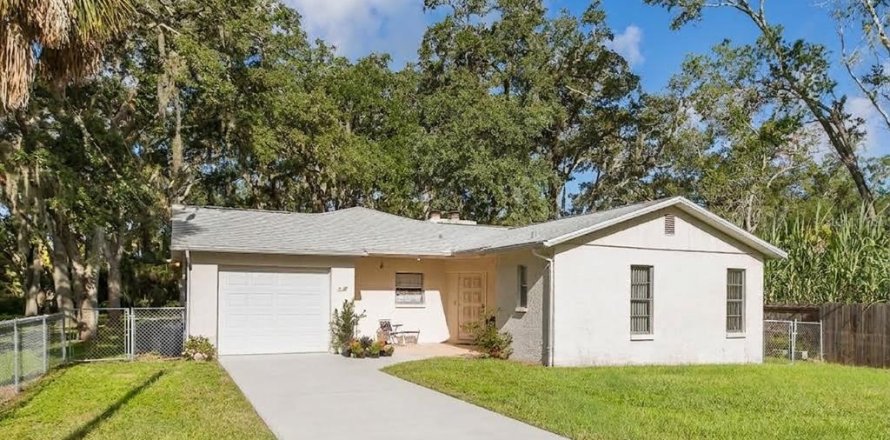 Villa ou maison à New Port Richey, Floride 2 chambres, 149.39 m2 № 2352450