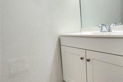 Touwnhouse à louer à Palm Harbor, Floride: 2 chambres, 82.31 m2 № 2415314 - photo 12