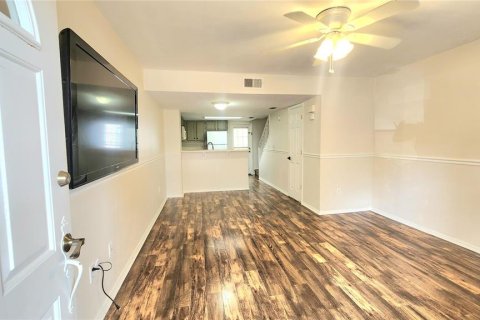 Touwnhouse à louer à Palm Harbor, Floride: 2 chambres, 82.31 m2 № 2415314 - photo 8