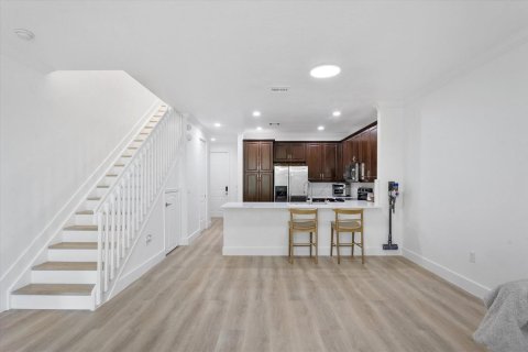Townhouse in Davie, Florida 3 bedrooms, 157.56 sq.m. № 2187056 - photo 8