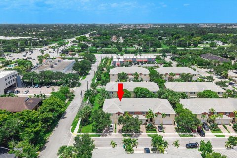 Townhouse in Davie, Florida 3 bedrooms, 157.56 sq.m. № 2187056 - photo 30