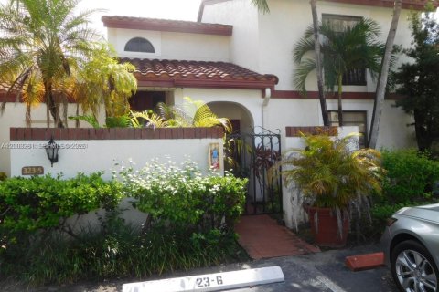 Touwnhouse à vendre à Miami, Floride: 3 chambres, 144 m2 № 2066768 - photo 28