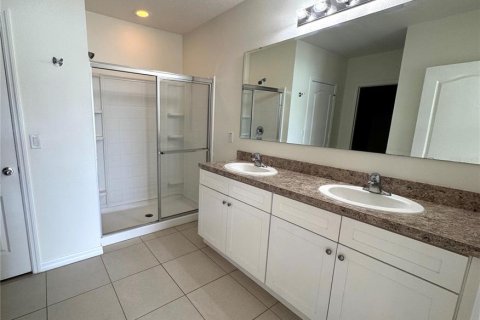 Casa en alquiler en New Smyrna Beach, Florida, 4 dormitorios, 167.78 m2 № 1858181 - foto 9
