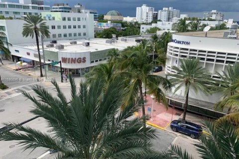 Condominio en venta en Miami Beach, Florida, 49.24 m2 № 1811685 - foto 10