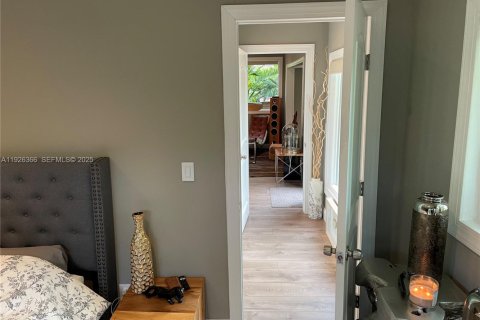 House in Miami, Florida 1 bedroom, 72.46 sq.m. № 1986406 - photo 19