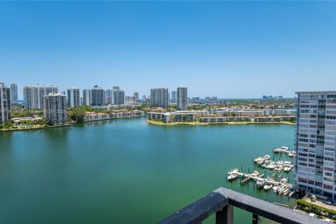 Купить кондоминиум в Авентура, Флорида 2 спальни, 98.29м2, № 1973639 - фото 13