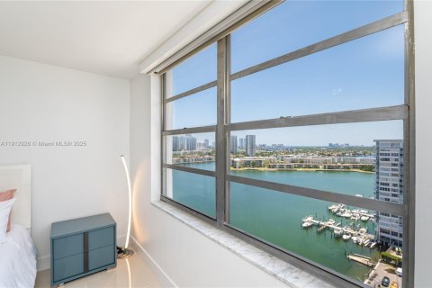 Купить кондоминиум в Авентура, Флорида 2 спальни, 98.29м2, № 1973639 - фото 24